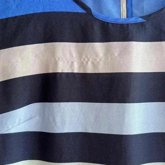 The Limited Horizontal Striped Tank Top, Blue and Teal Stripes Shirt, Size XS - Picture 9 of 16